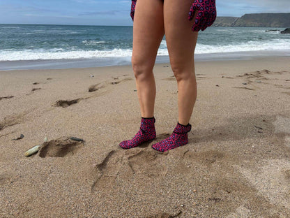 YULEX EasyOff™ Swimming Socks; Cold Cold Heart